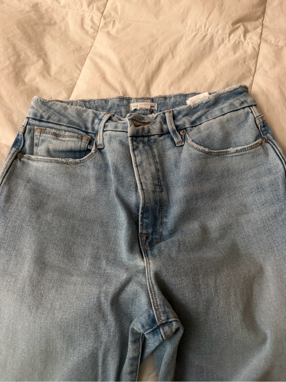 Light Blue Good America Jeans - Classic Straight Fit